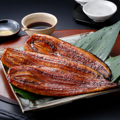 〈産直〉「鰻楽」うなぎ蒲焼（九州産）2尾 / 3尾【冷凍】