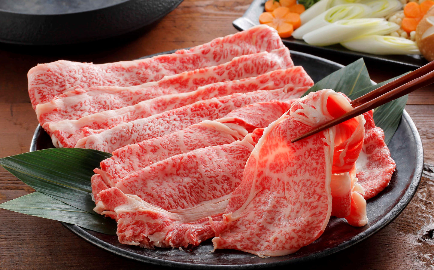 〈産直〉ブランド和牛3種すき焼き食べ比べ【冷凍】