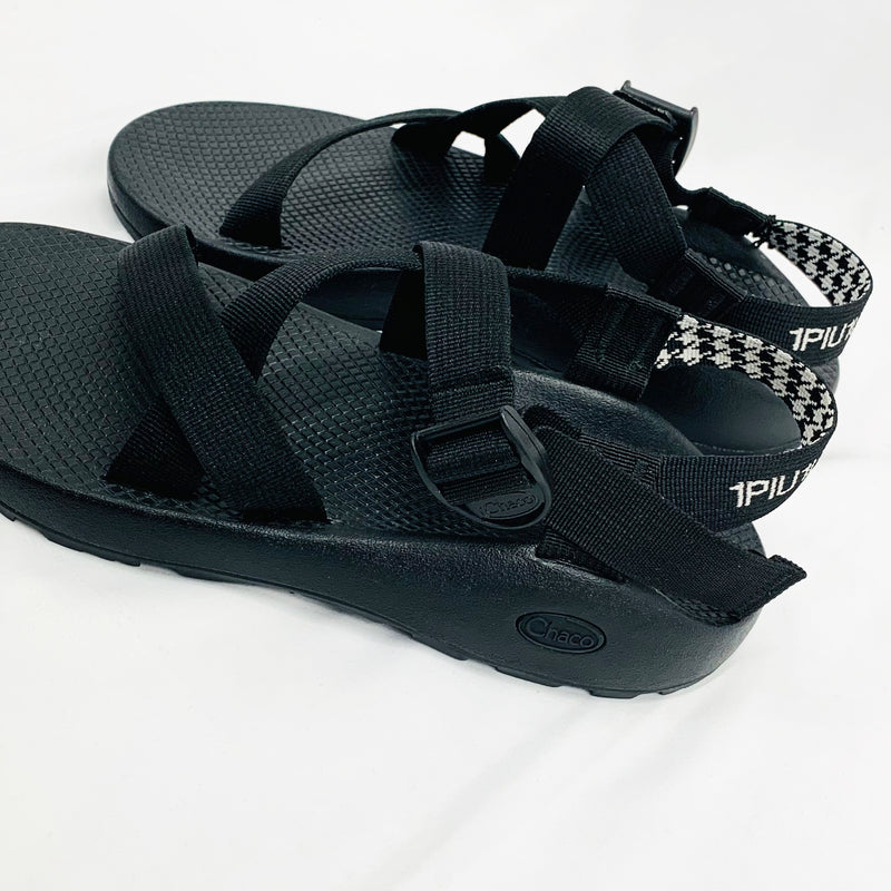 1pi1uguale3 sandal z-1 by chaco wabing(black)28ｃｍ